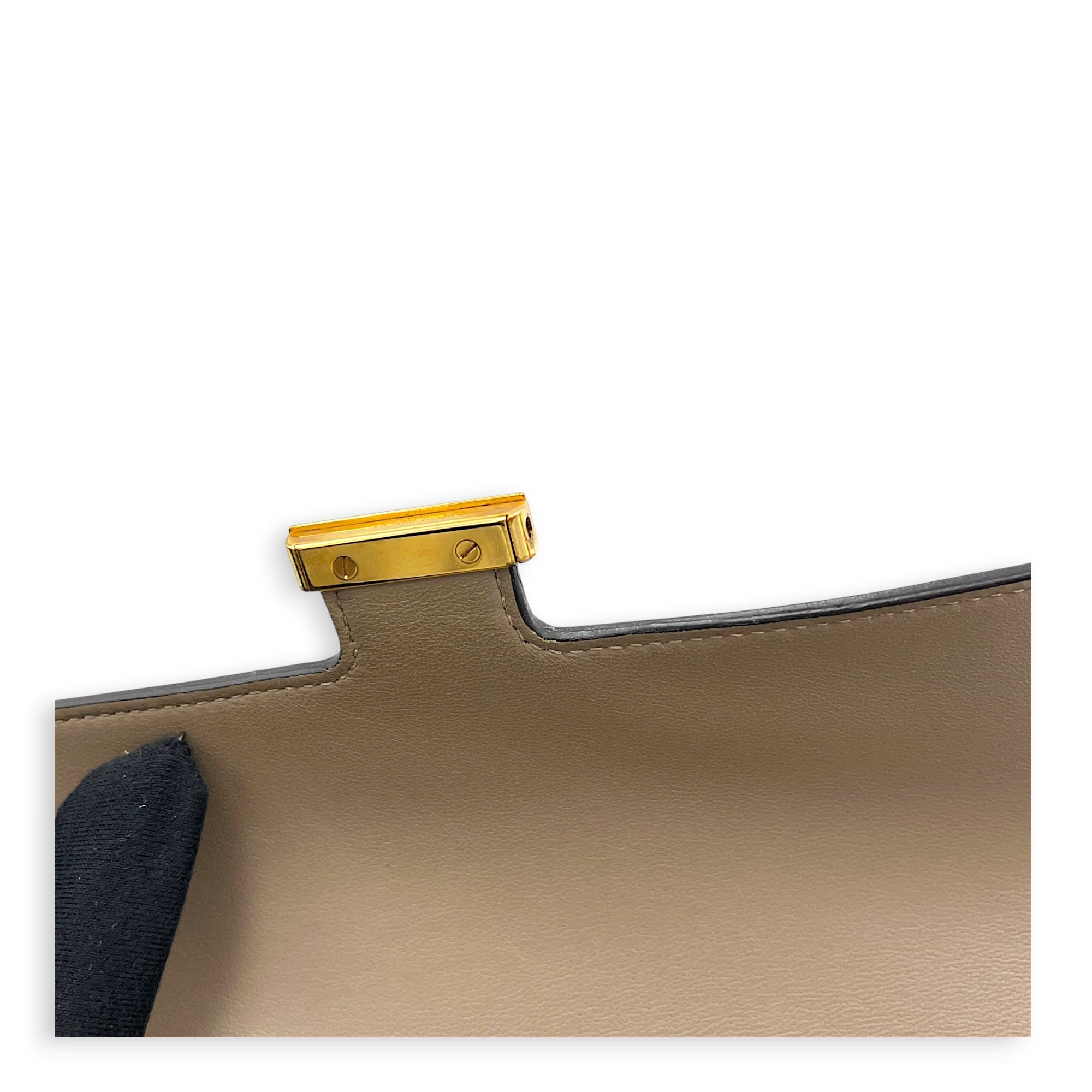 Constance Etoupe Wallet in Epsom, Gold hardware