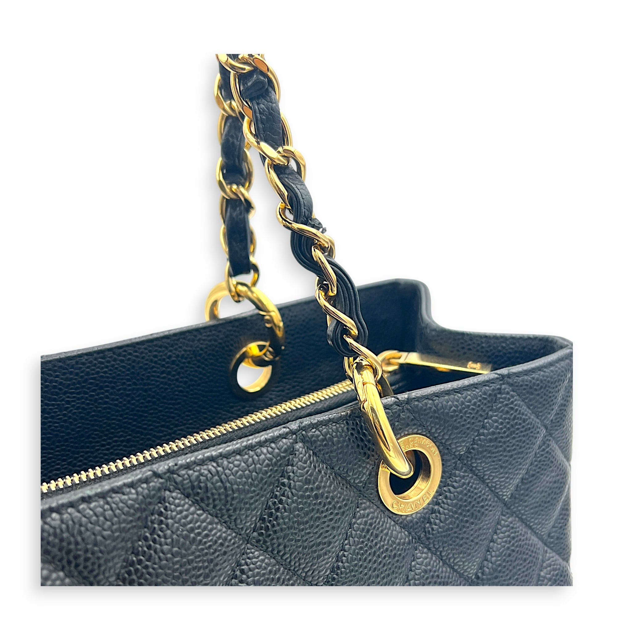 GST Shoulder Bag Black in Caviar Leather, Gold hardware