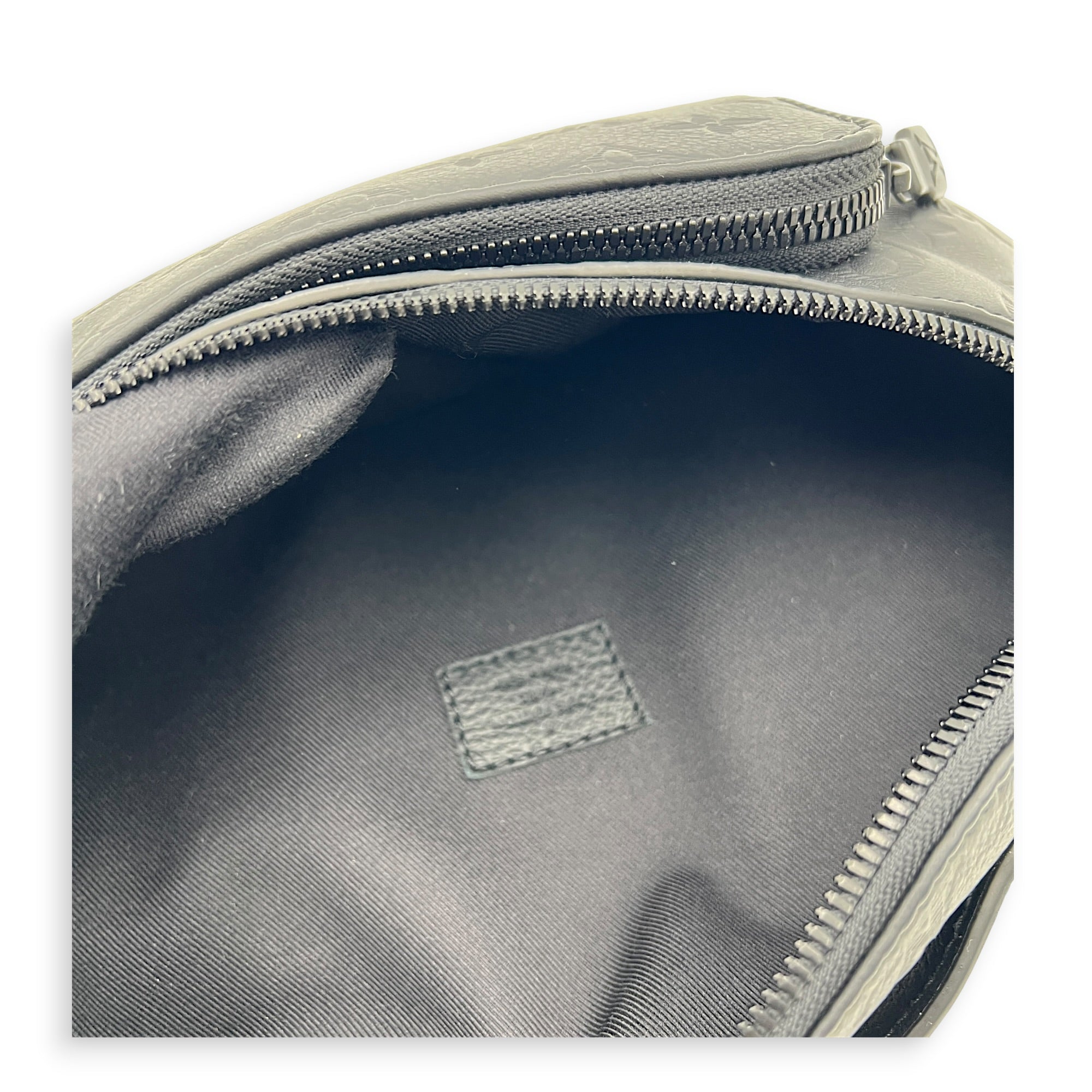 Rush Bumbag Belt Bag Black in Calfskin, Monochrome hardware