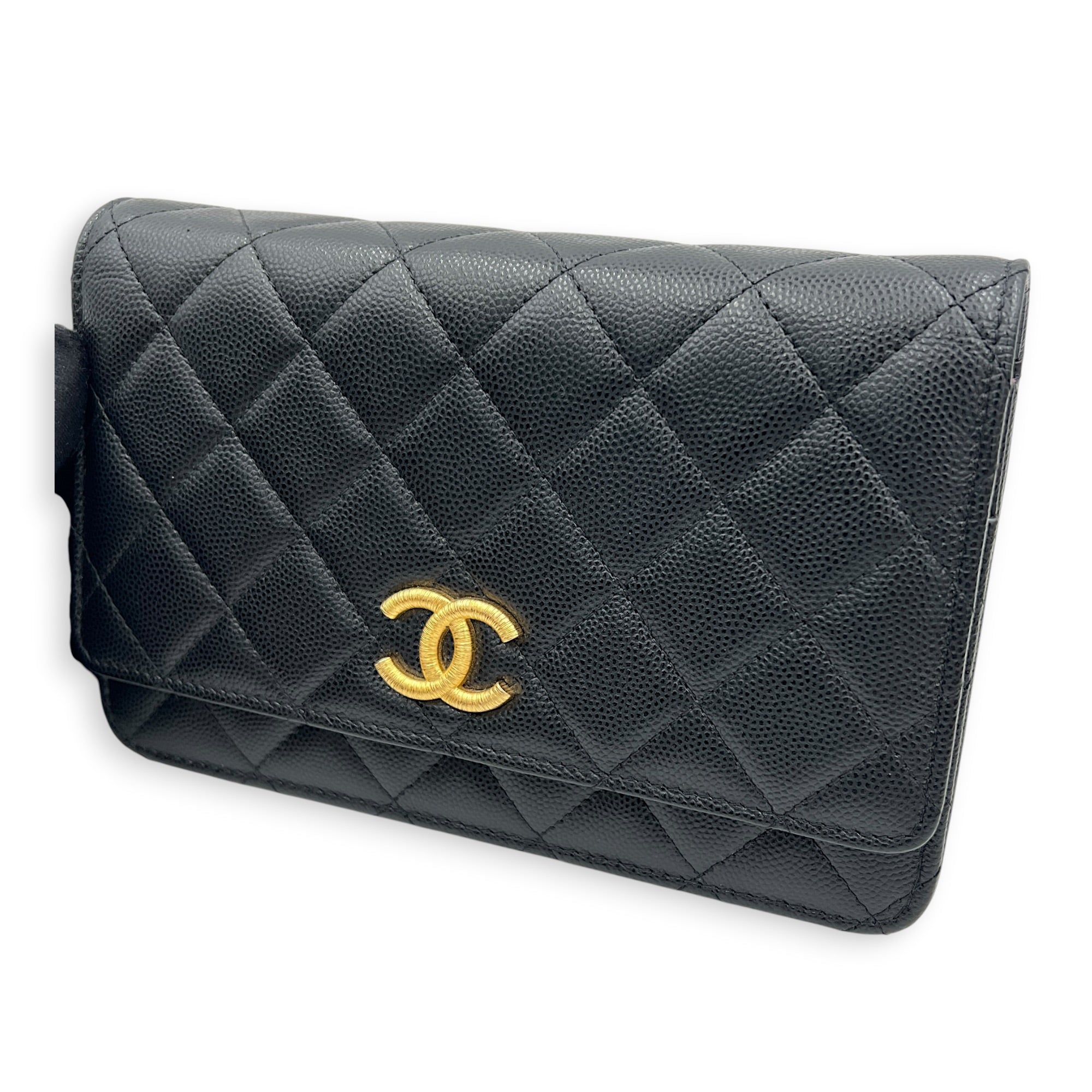 CC Wallet On Chain Black in Caviar Leather, Gold hardware