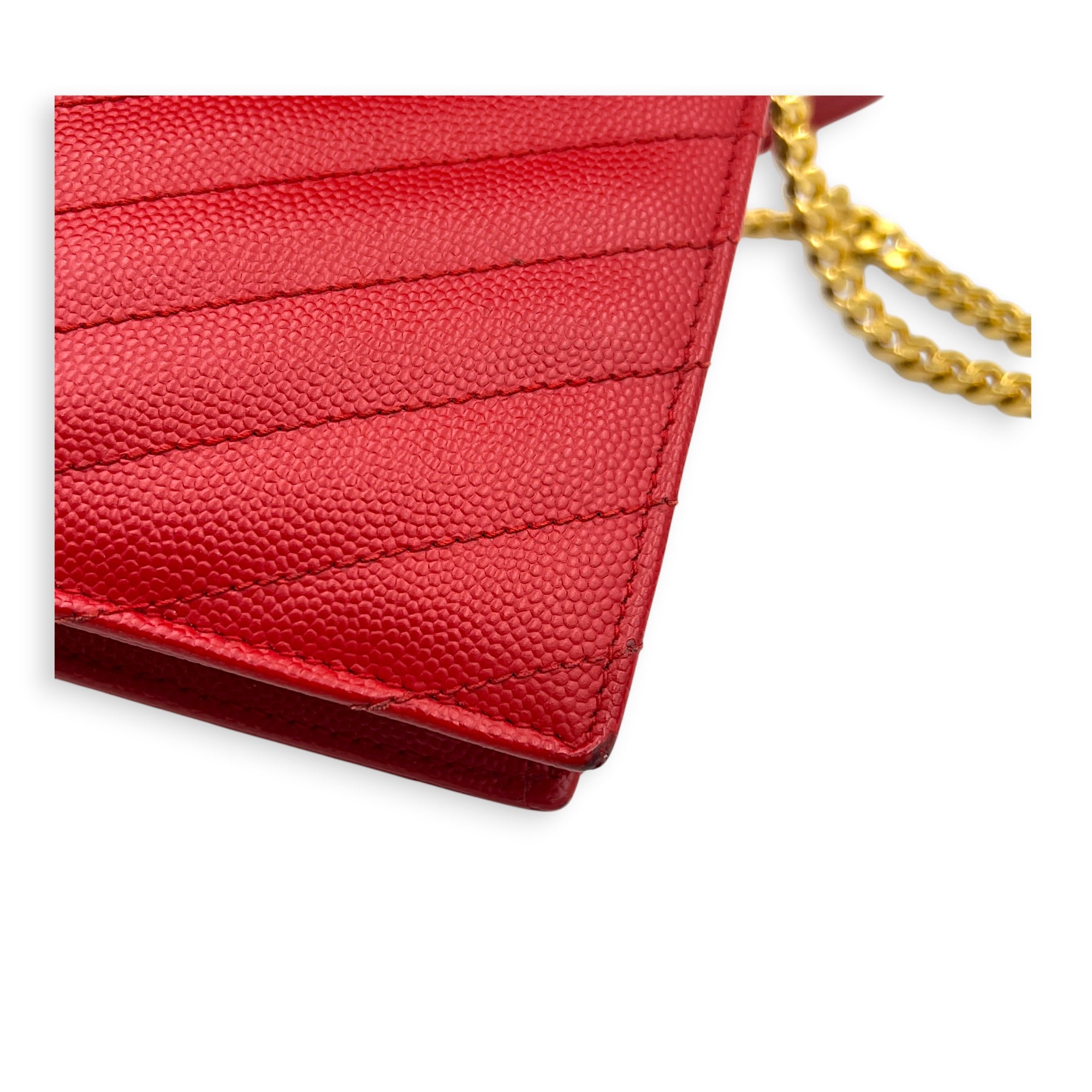 Cassandre Wallet On Chain Red in Caviar Leather, Gold hardware