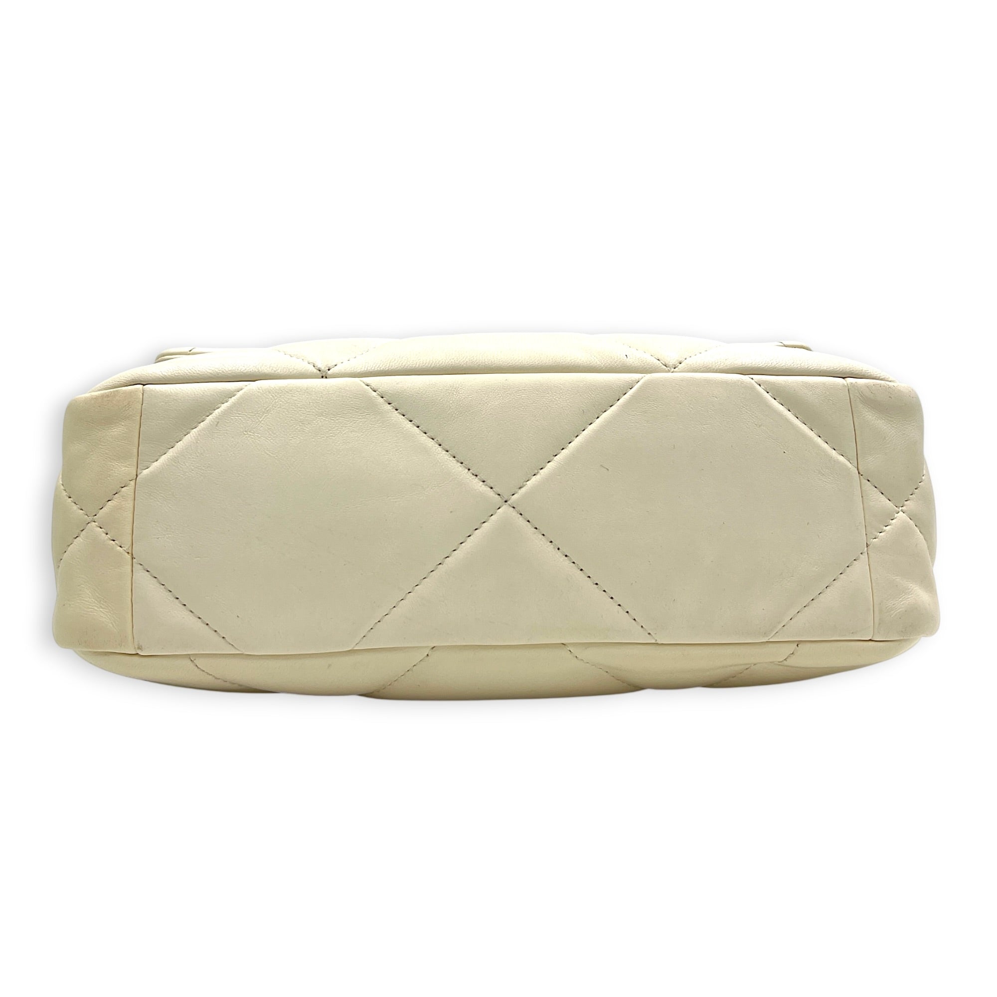 C19 Top Handle Bag White in Lambskin, Mixed hardware