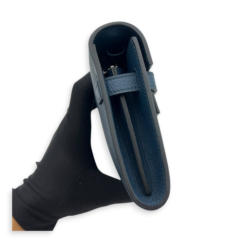 Kelly To Go Bleu de Prusse Wallet in Epsom, Palladium hardware