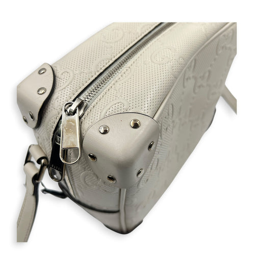 GG Embossed Trunk White Crossbody Bag in Calfskin, Silver hardware