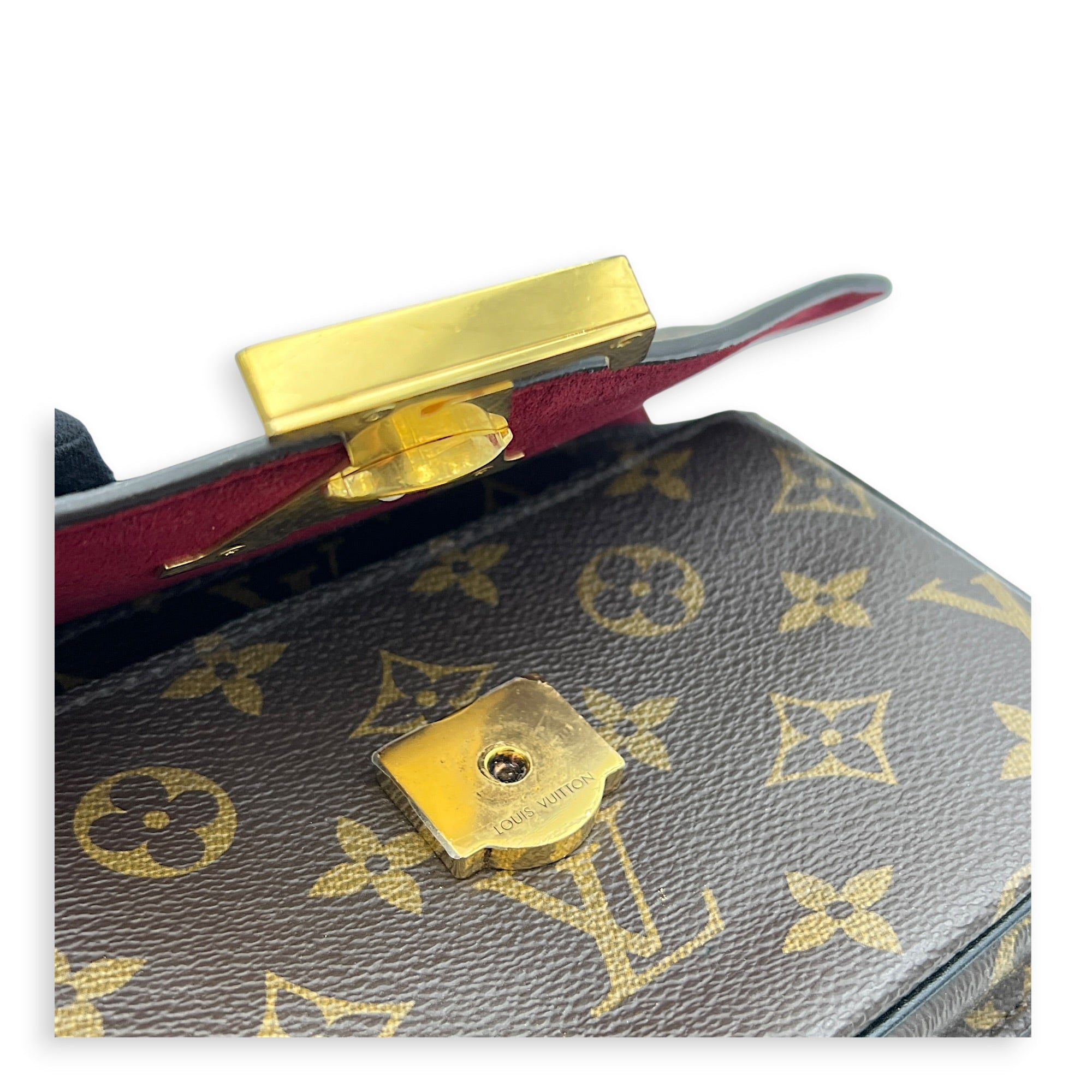 Dauphine Shoulder Bag MM Monogram Brown / Noir in Monogram Coated Canvas, Gold hardware