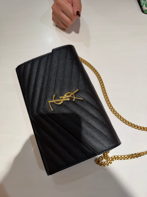 Vintage Timeless Square Flap Medium Black Shoulder Bag in Lambskin, Gold hardware