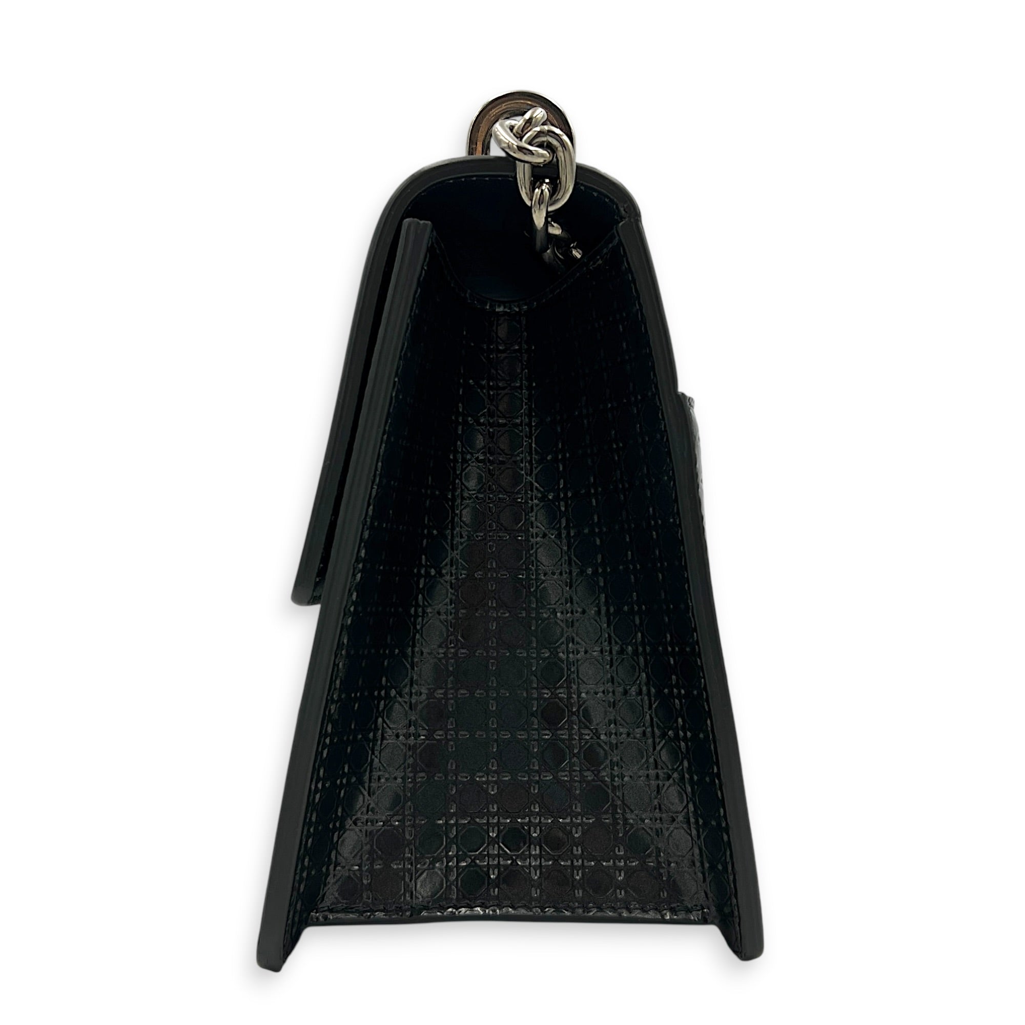 30 Montaigne Shoulder Bag Medium Black in Patent Leather, Silver hardware