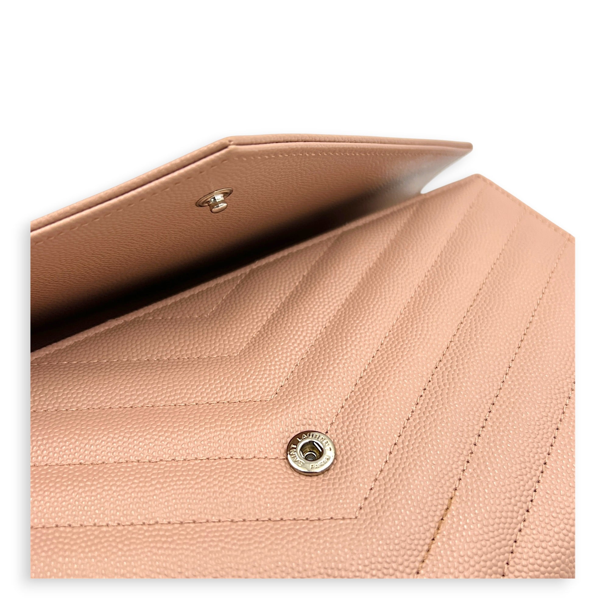 Cassandre Wallet On Chain Pink in Caviar Leather, Silver hardware