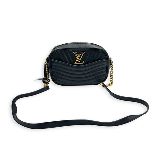 New Wave Crossbody Bag Noir in Calfskin, Gold hardware