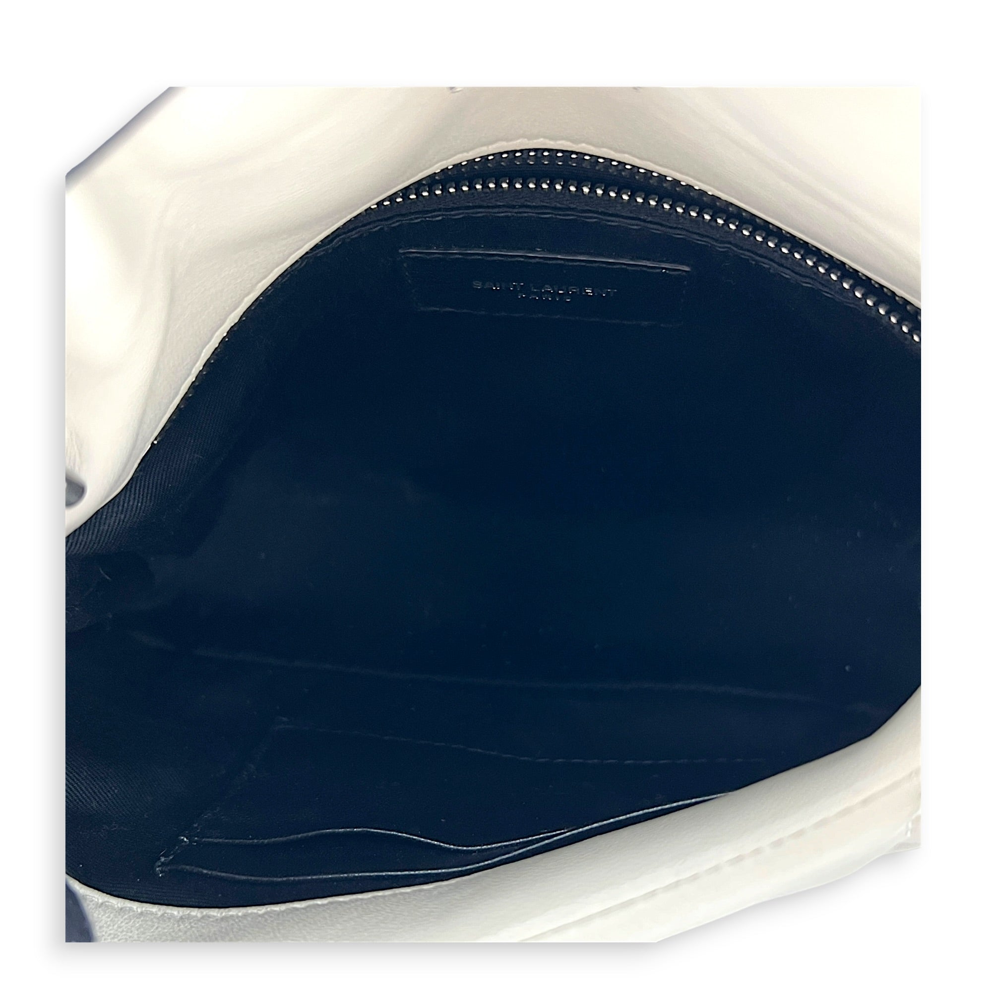 Loulou Crème Vintage Shoulder Bag in Lambskin, Silver hardware