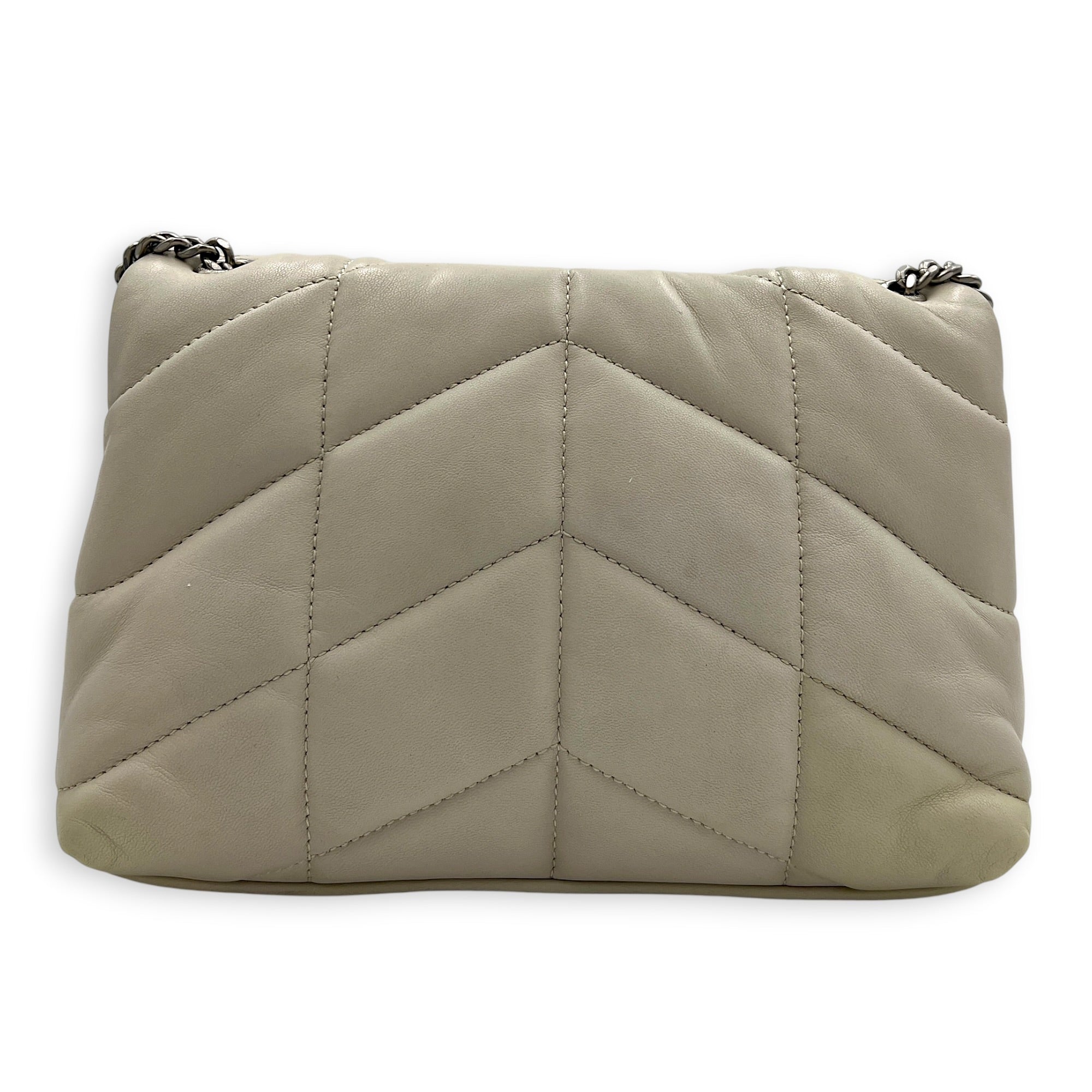 Loulou Crème Vintage Shoulder Bag in Lambskin, Silver hardware