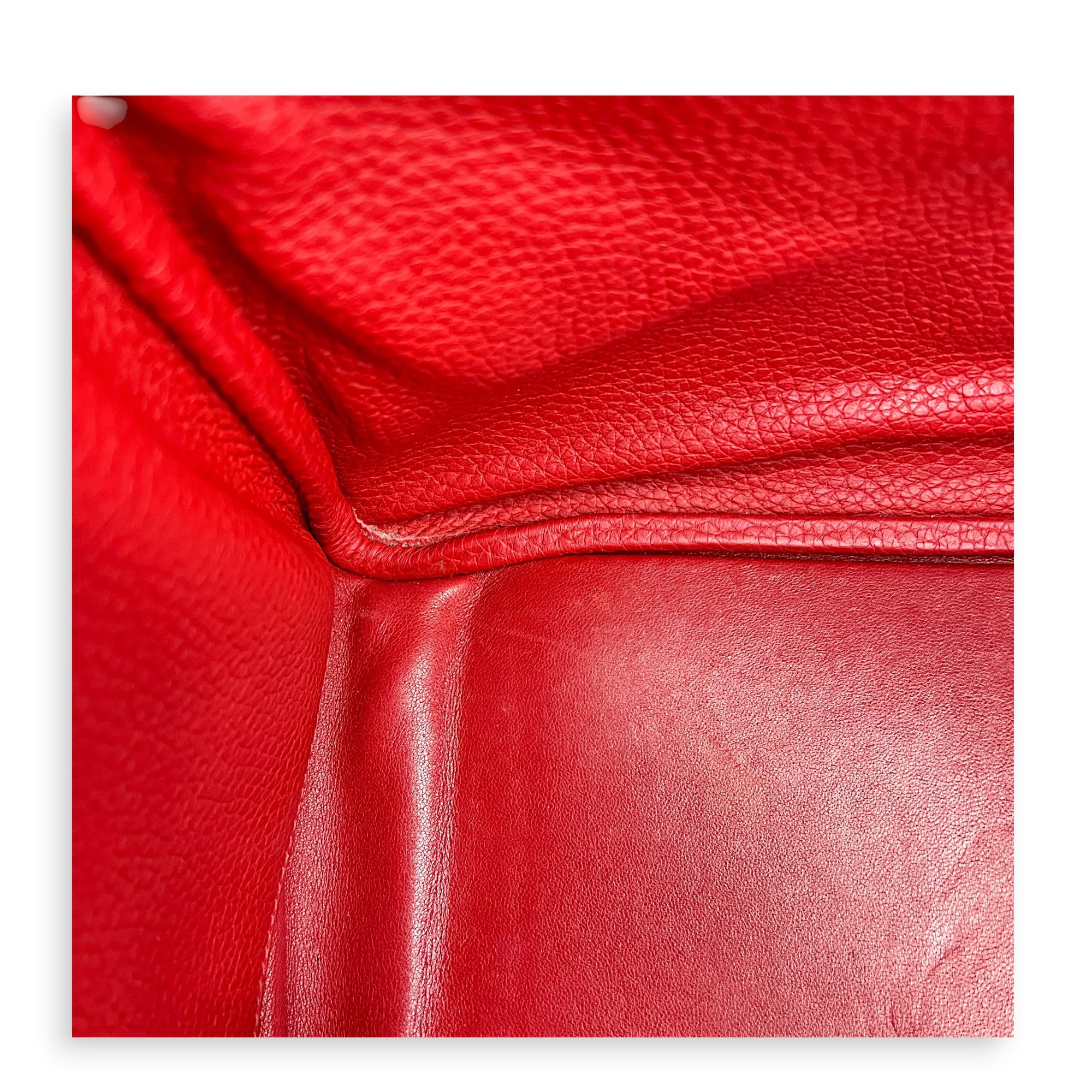 Lindy 34 Rouge Casaque Shoulder Bag in Clemence, Palladium hardware