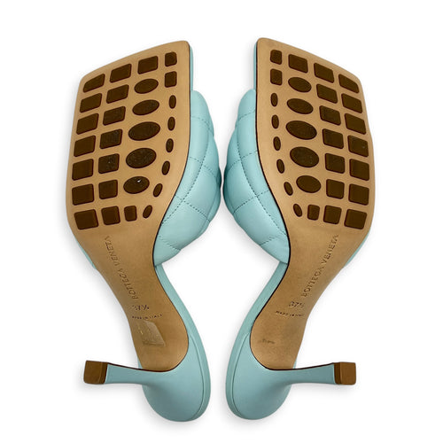 Padded 37.5 Blue Heels in Lambskin