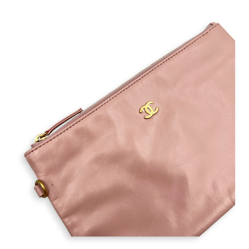 22 Tote Shoulder Bag Light Pink in Calfskin, Gold hardware
