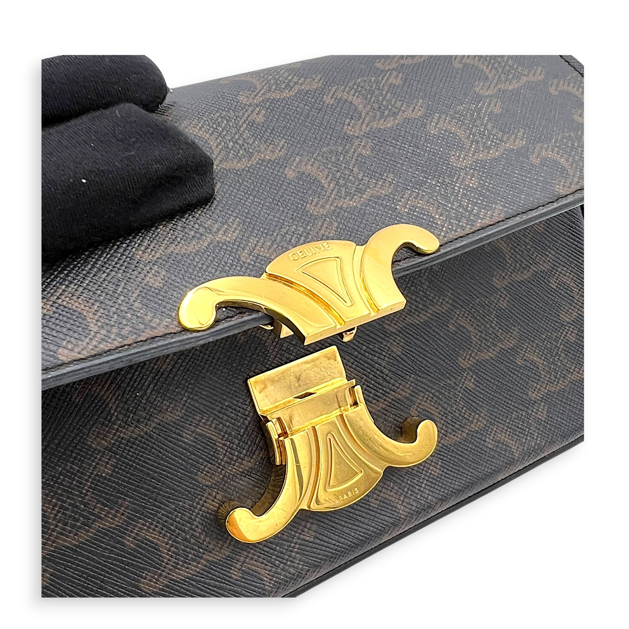 Triomphe Shoulder Bag Brown