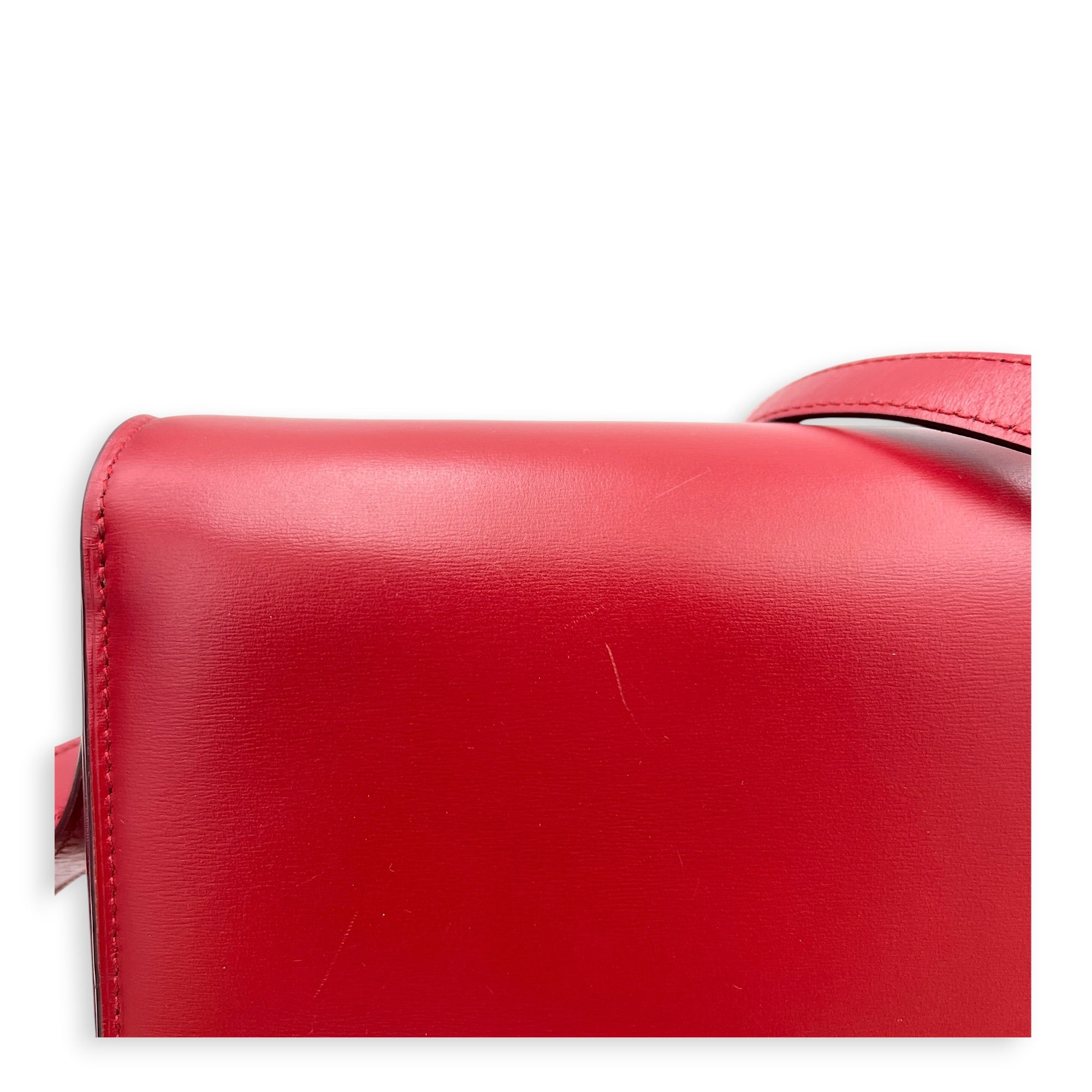 Box Shoulder Bag Red, Gold hardware