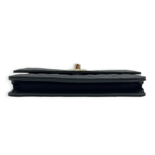 CC Crystal Charm Chain Black Wallet On Chain in Lambskin, Gold hardware