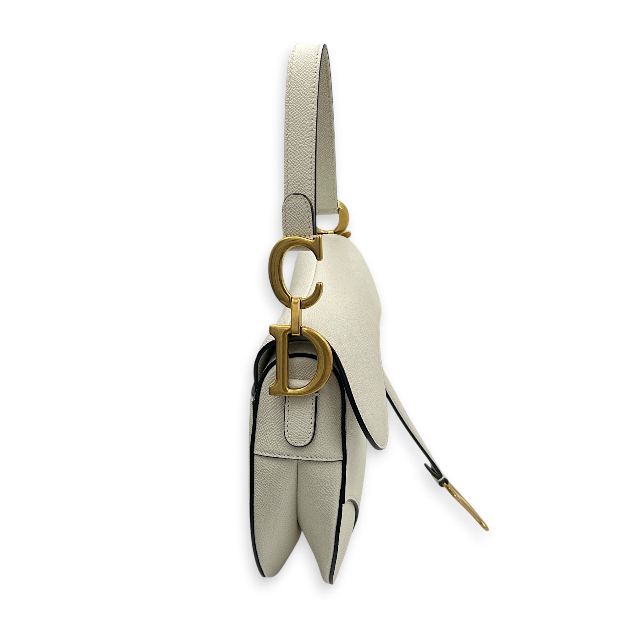 Saddle Shoulder Bag Medium Latte in Calfskin, Gold hardware