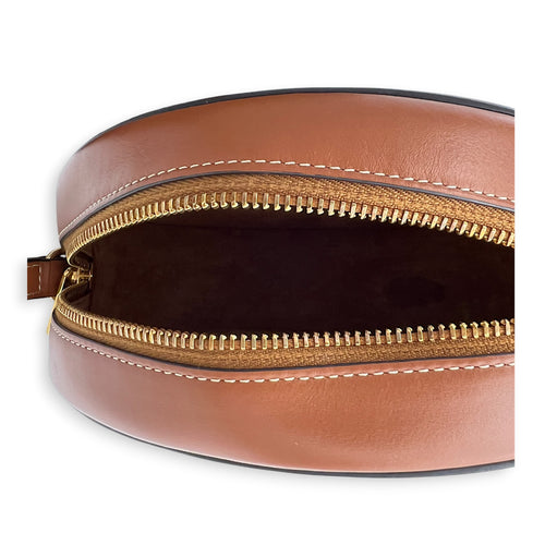 Round CC Crossbody Bag Tan in Calfskin, Gold hardware