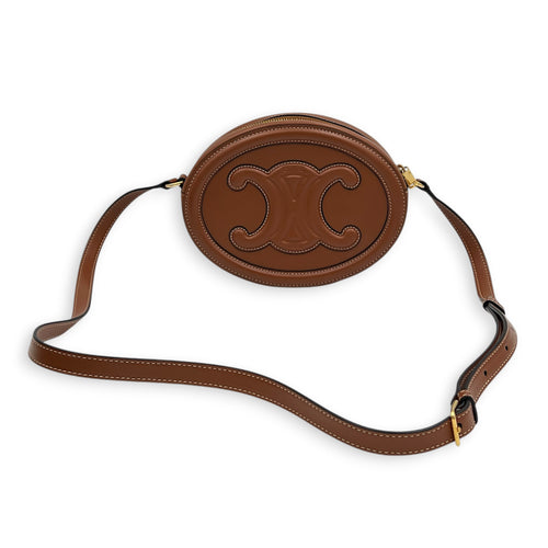 Round CC Crossbody Bag Tan in Calfskin, Gold hardware