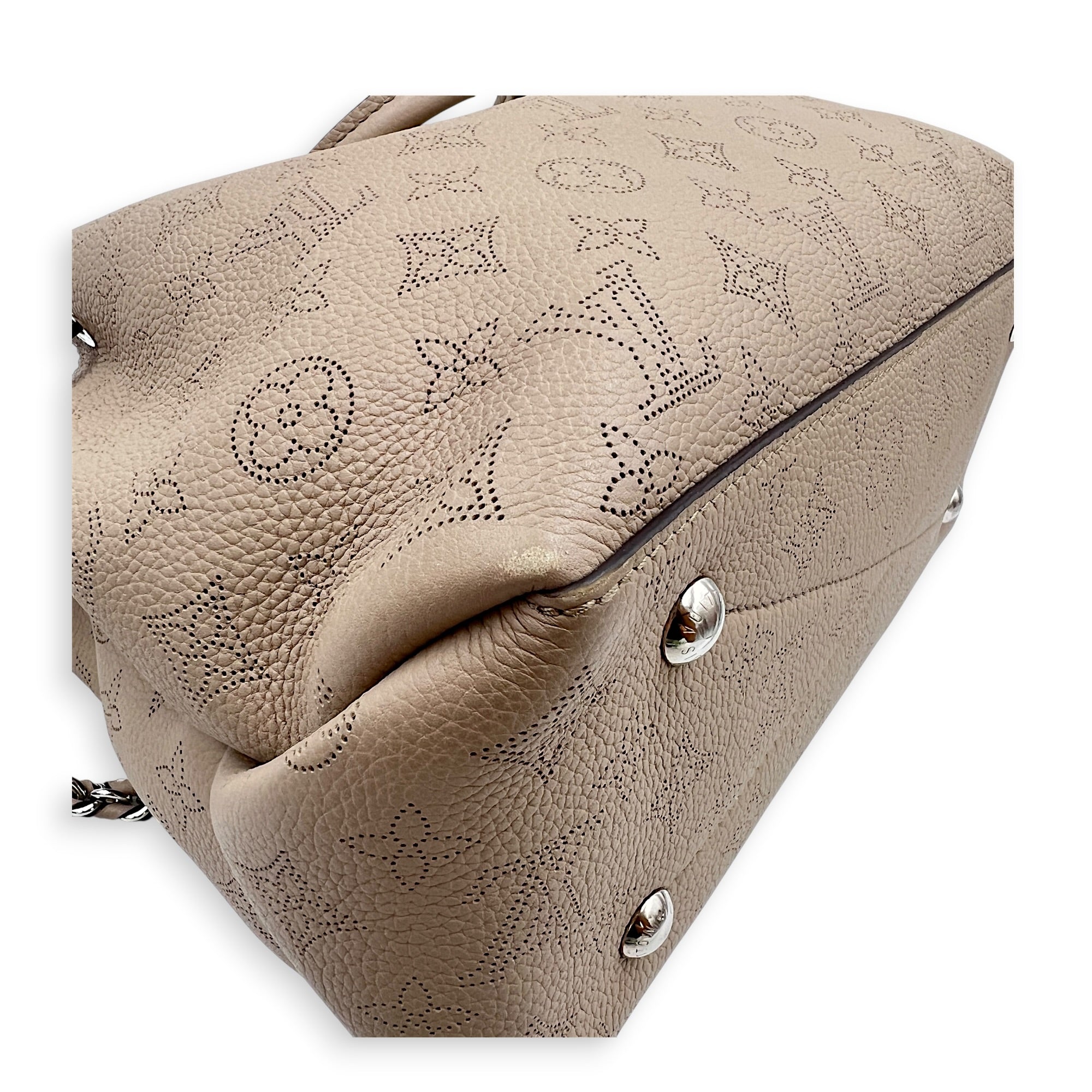 Bella Tote Top Handle Bag Beige in Mahina Leather, Silver hardware