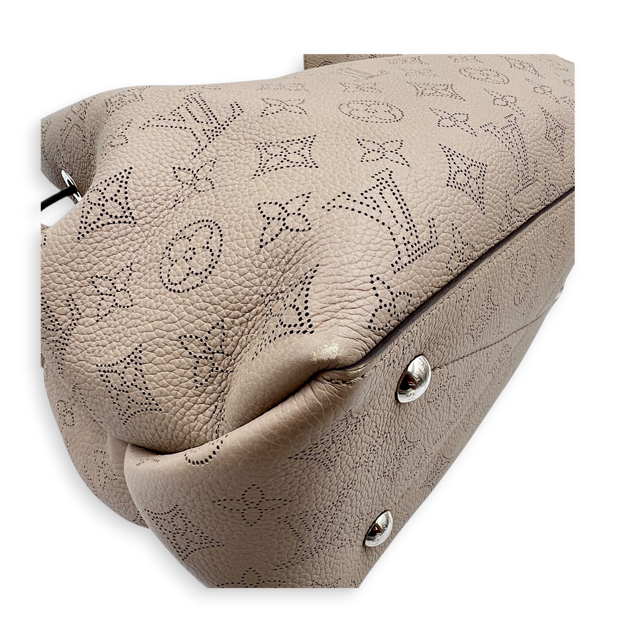 Bella Tote Top Handle Bag Beige in Mahina Leather, Silver hardware