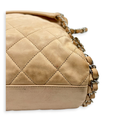 CC Shoulder Bag Pink in Calfskin, Silver hardware