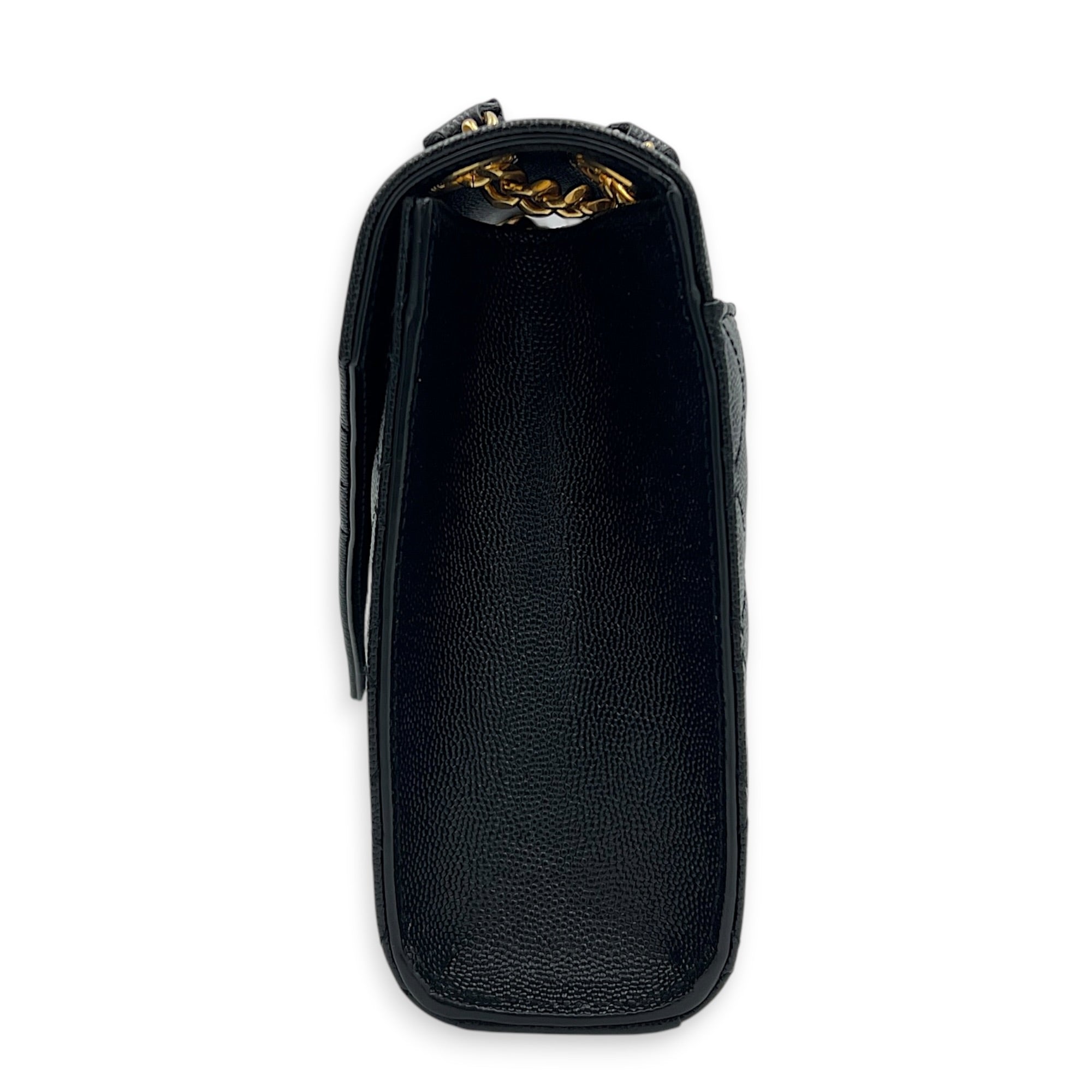 Envelope Shoulder Bag Medium Black in Caviar Leather, Gold hardware