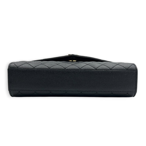 Envelope Shoulder Bag Medium Black in Caviar Leather, Gold hardware