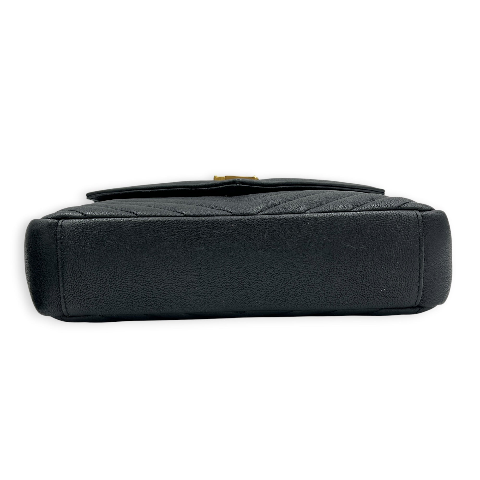 College Shoulder Bag Medium Black in Goat Leather, Gold hardware
