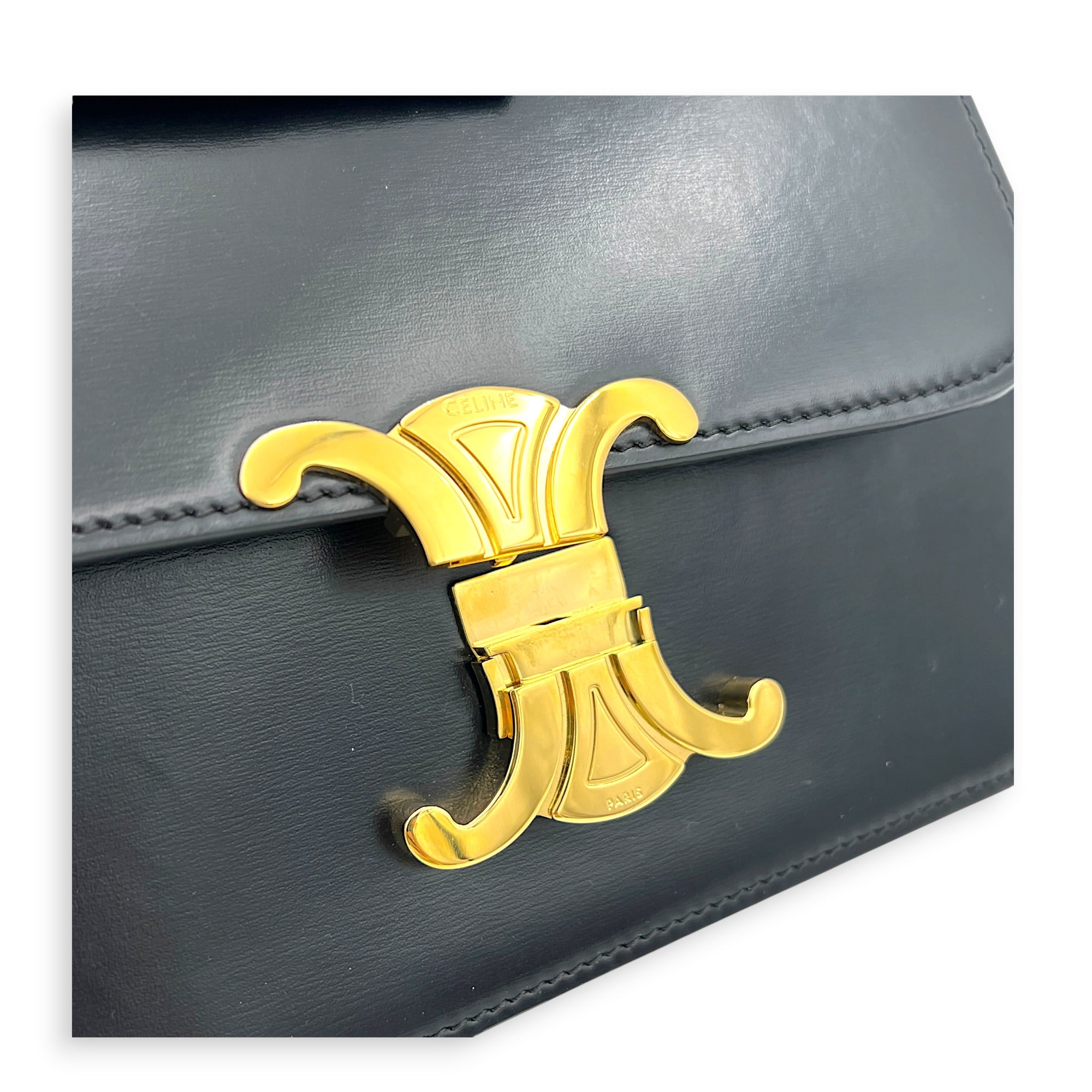 Triomphe Shoulder Bag Teen Black in Box Calfskin, Gold hardware