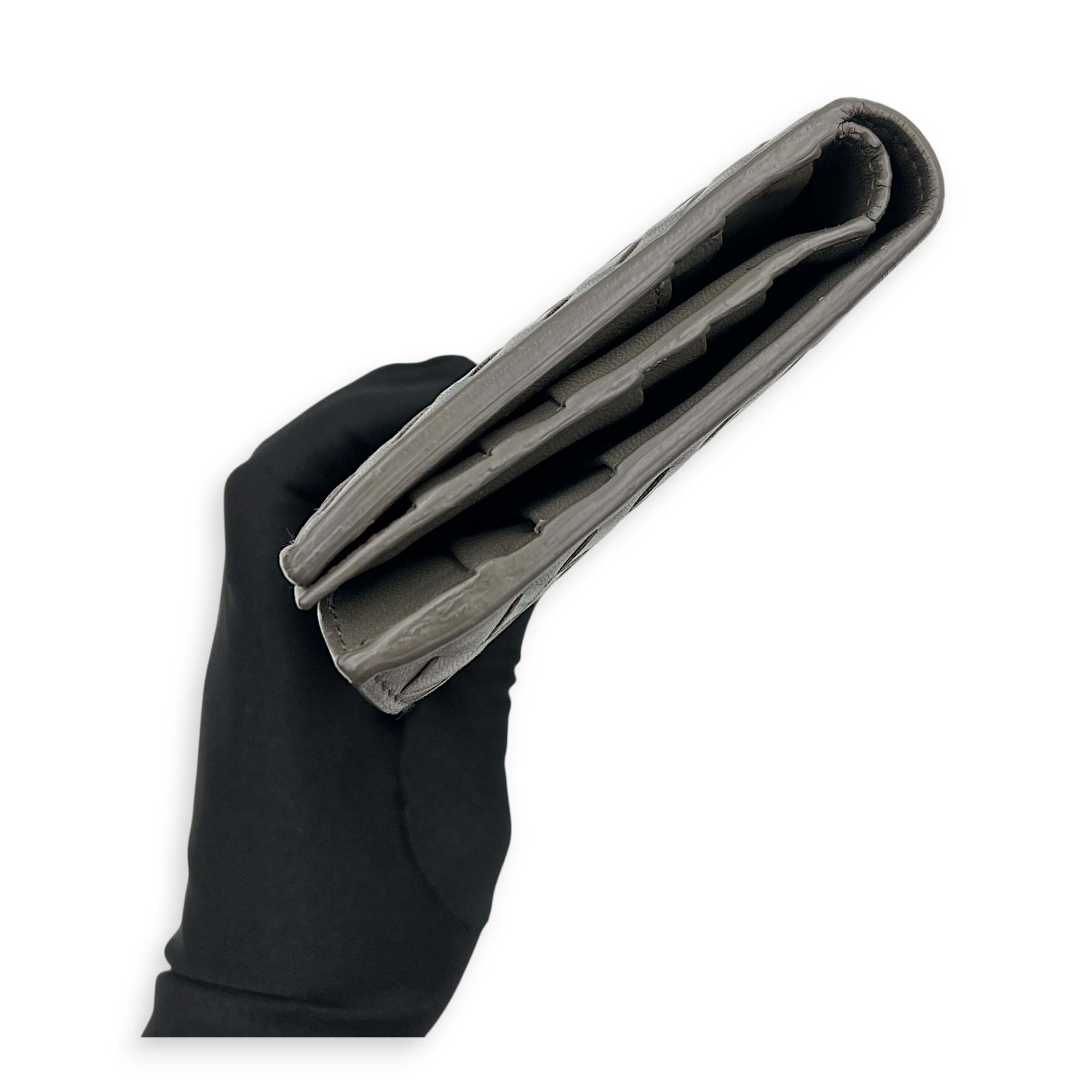 Intrecciato Grey Wallet in Lambskin, Ruthenium hardware