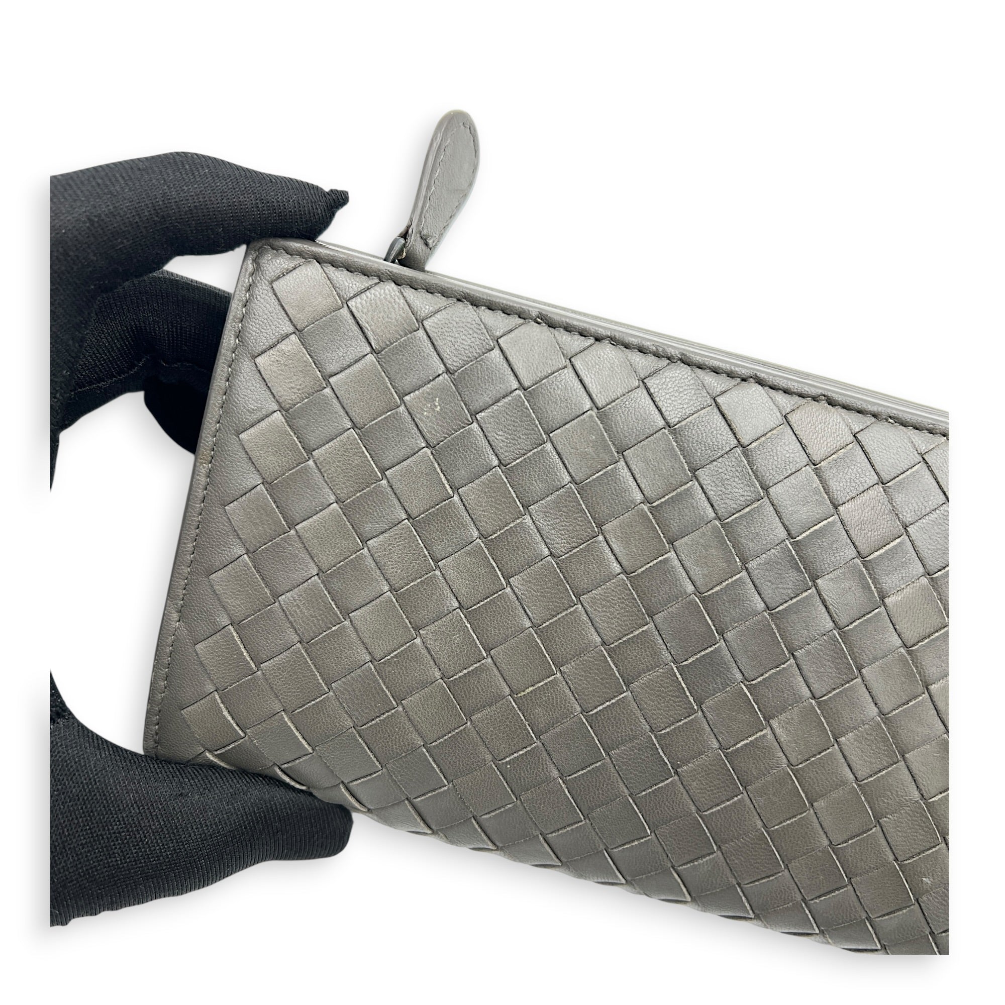 Intrecciato Grey Wallet in Lambskin, Ruthenium hardware