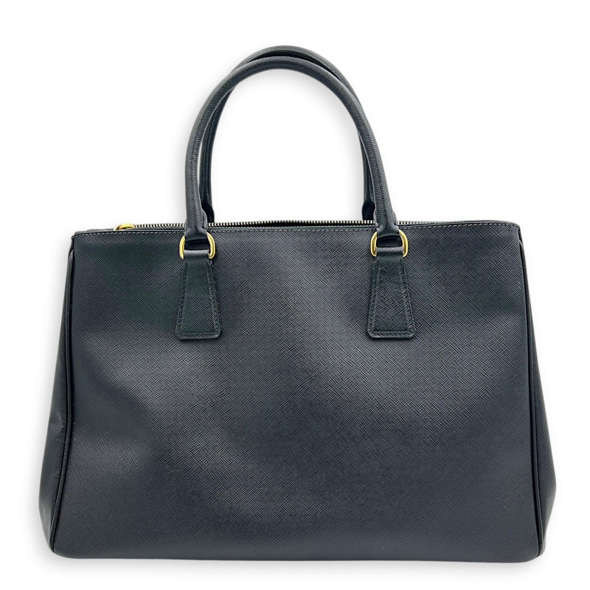 Galleria Top Handle Bag Large Nero in Saffiano Leather, Gold hardware