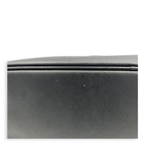 Galleria Top Handle Bag Large Nero in Saffiano Leather, Gold hardware