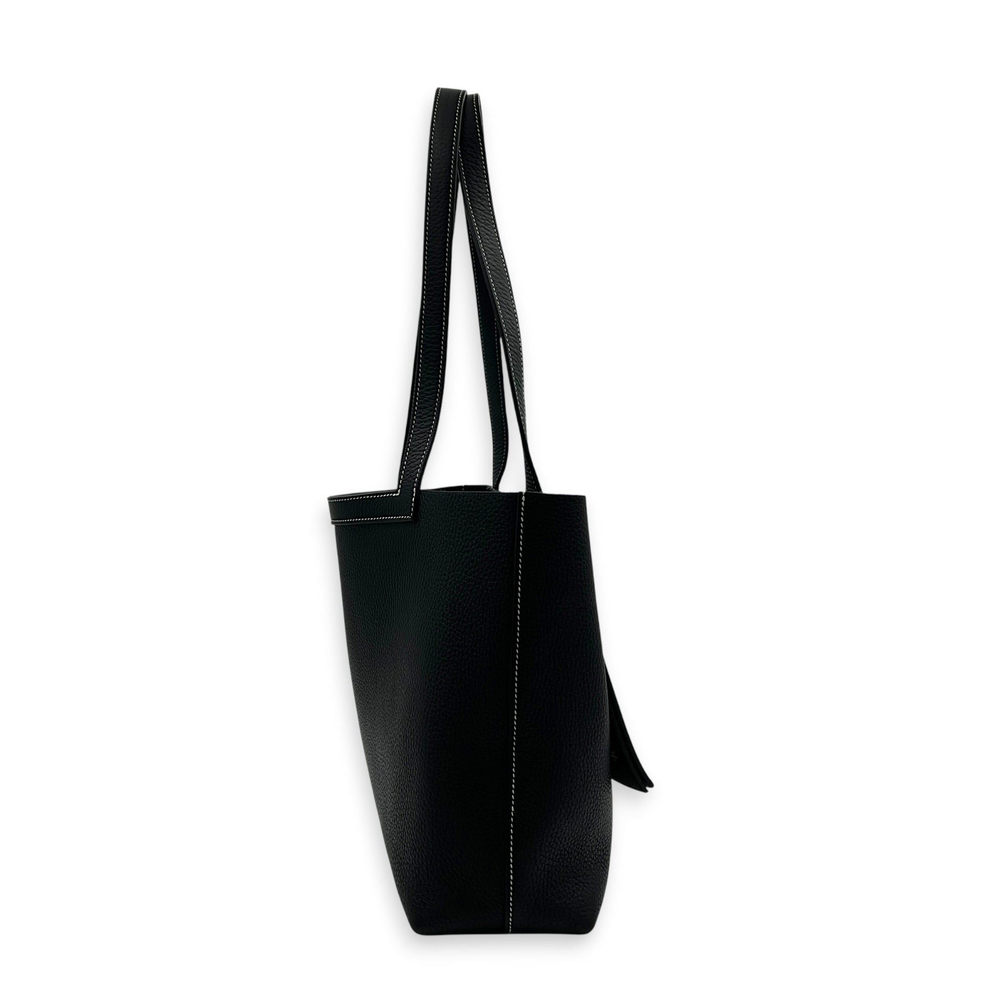 Cabasellier 31 Black Tote Bag in Clemence