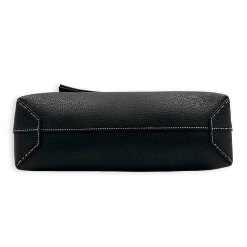 Cabasellier 31 Black Tote Bag in Clemence