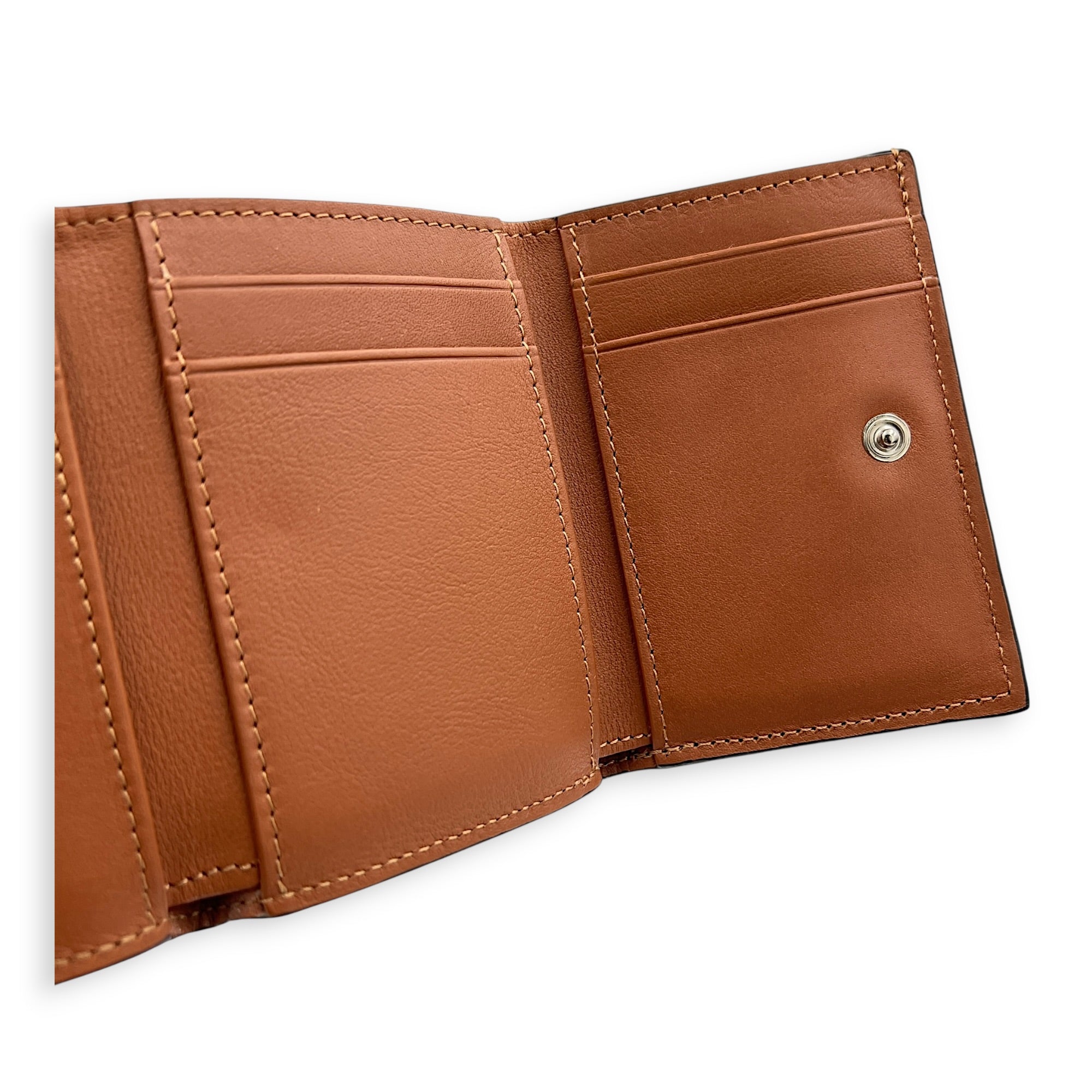 Anagram Wallet Small Tan in Calfskin, Silver hardware