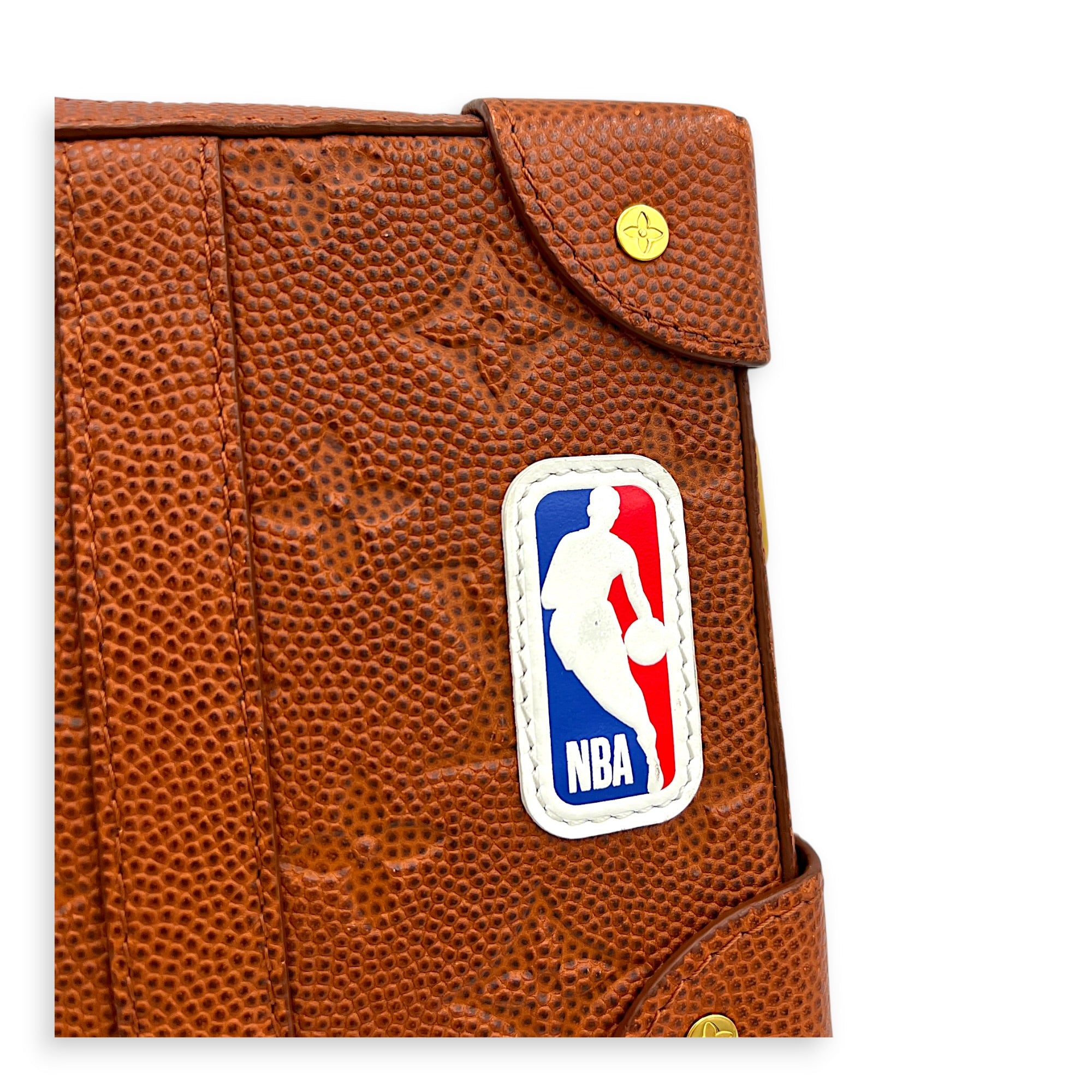X NBA  Crossbody Bag Caramel / Basketball Brown in Taurillon Leather, Gold hardware
