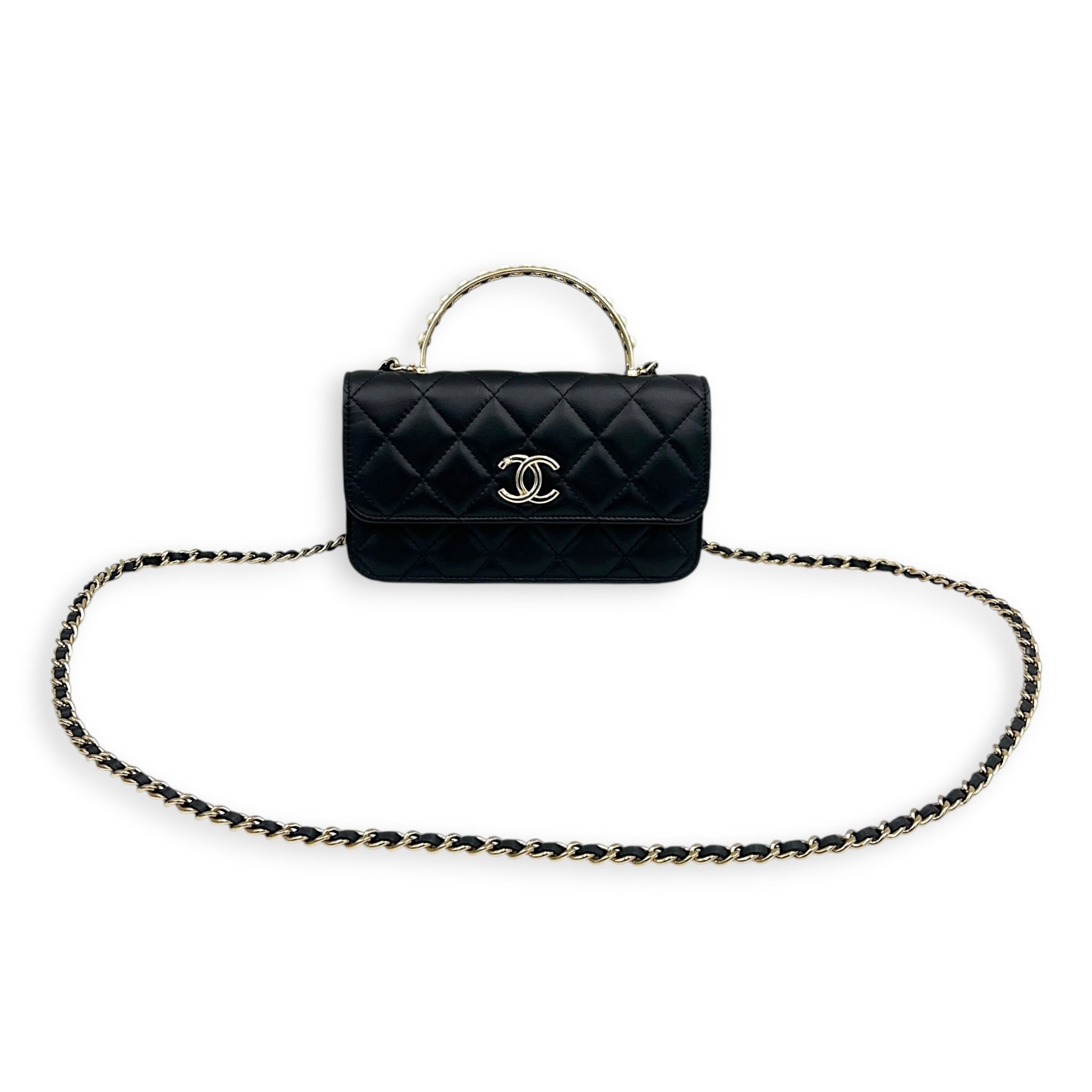 CC Wallet On Chain Black in Lambskin, Gold hardware