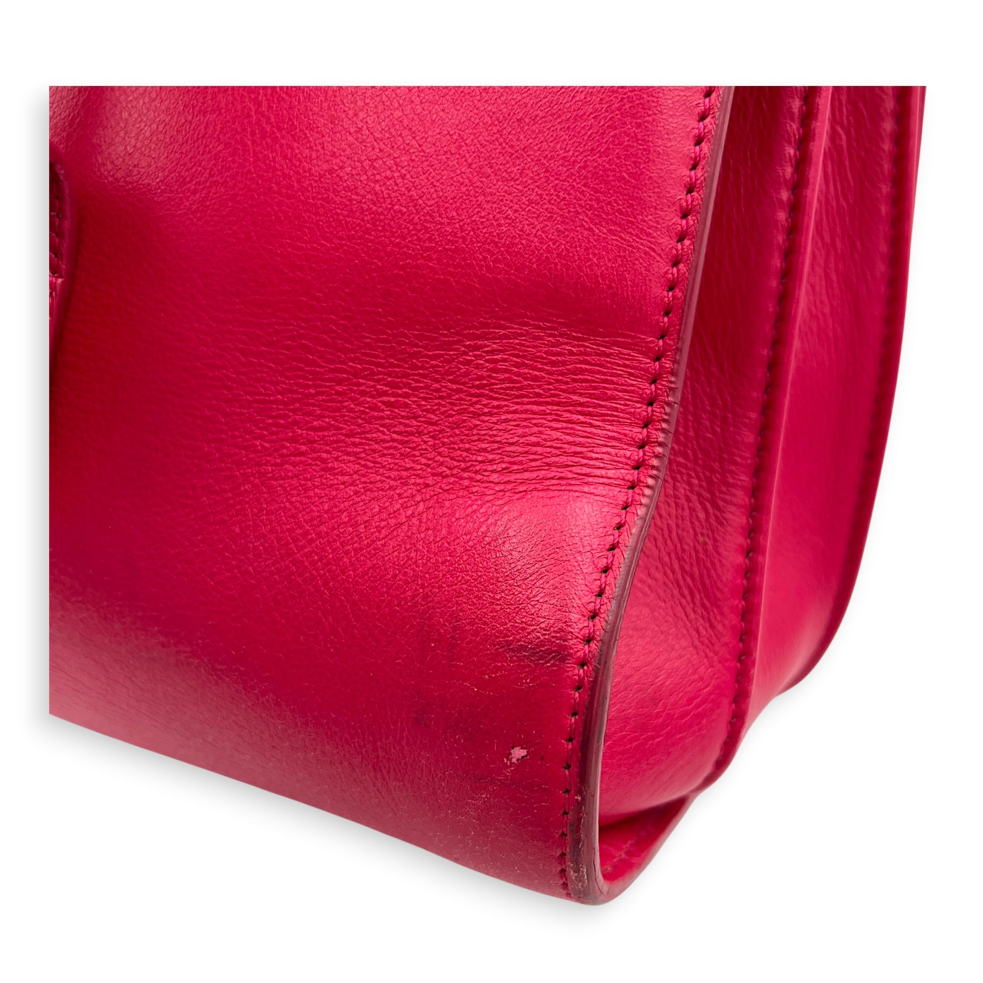 Sac de Jour Top Handle Bag Medium Rouge Eros in Calfskin, Gold hardware