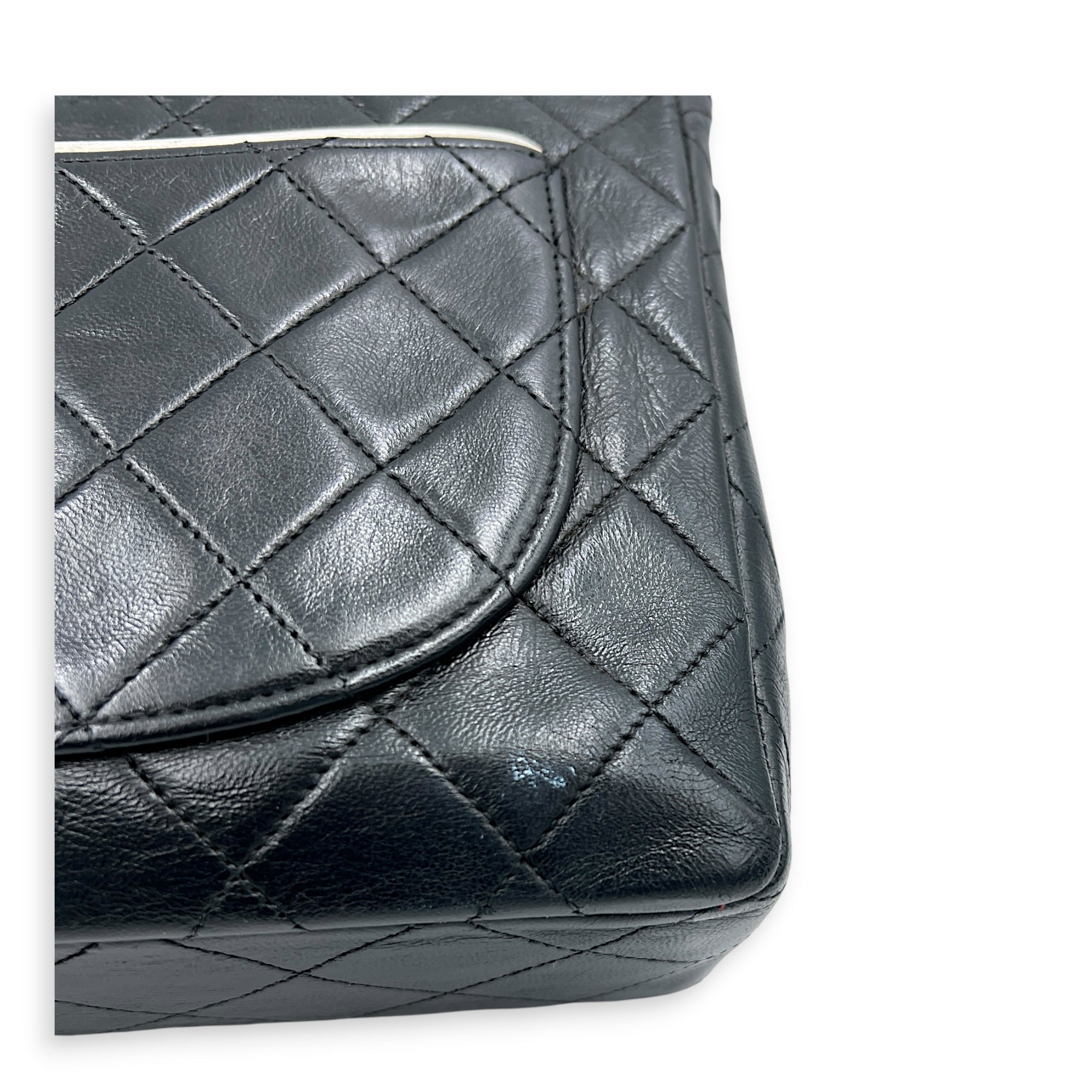 CC Flap White Piping Shoulder Bag Navy in Lambskin, Gold hardware