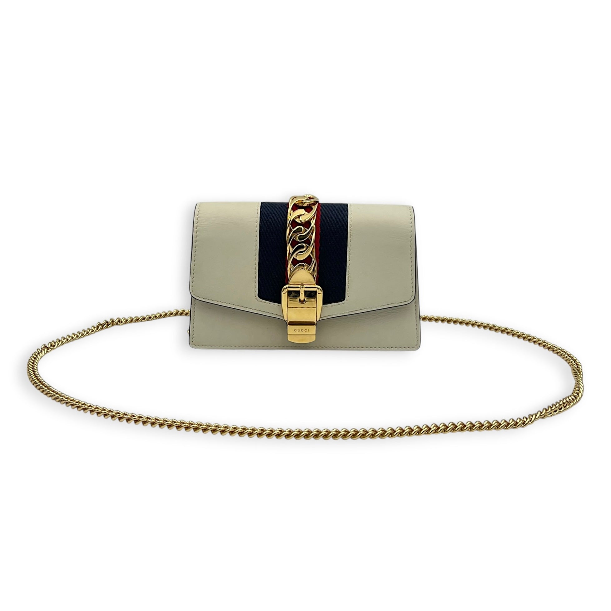 Sylvie Wallet On Chain White in Calfskin, Gold hardware