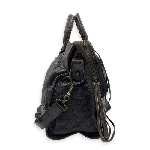 City Medium Brown Shoulder Bag in Lambskin, Ruthenium hardware