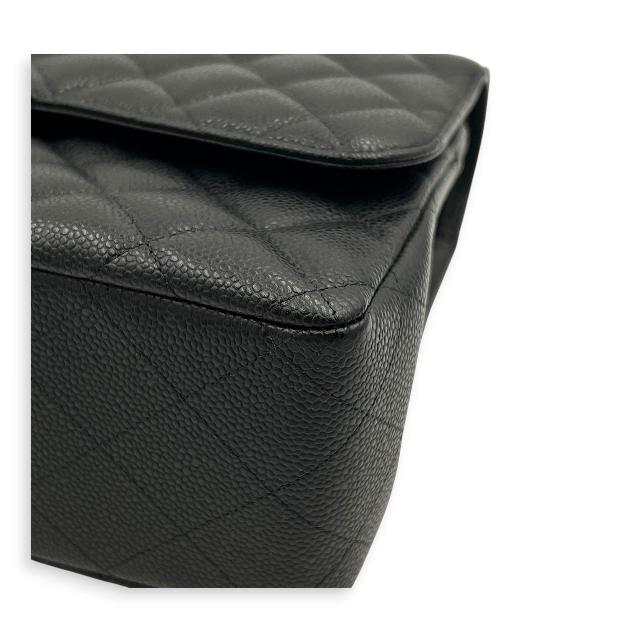 Classic Double Flap Jumbo Black Shoulder Bag in Caviar Leather, Silver hardware