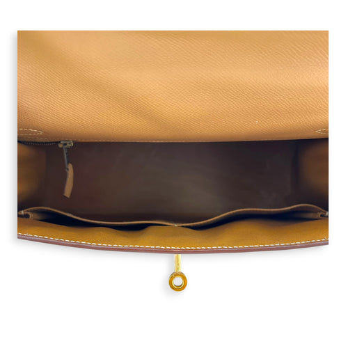 Sellier Kelly 32 Naturel Courchevel (Recoloured) Top Handle Bag in Epsom, Gold hardware