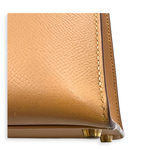 Sellier Kelly 32 Naturel Courchevel (Recoloured) Top Handle Bag in Epsom, Gold hardware