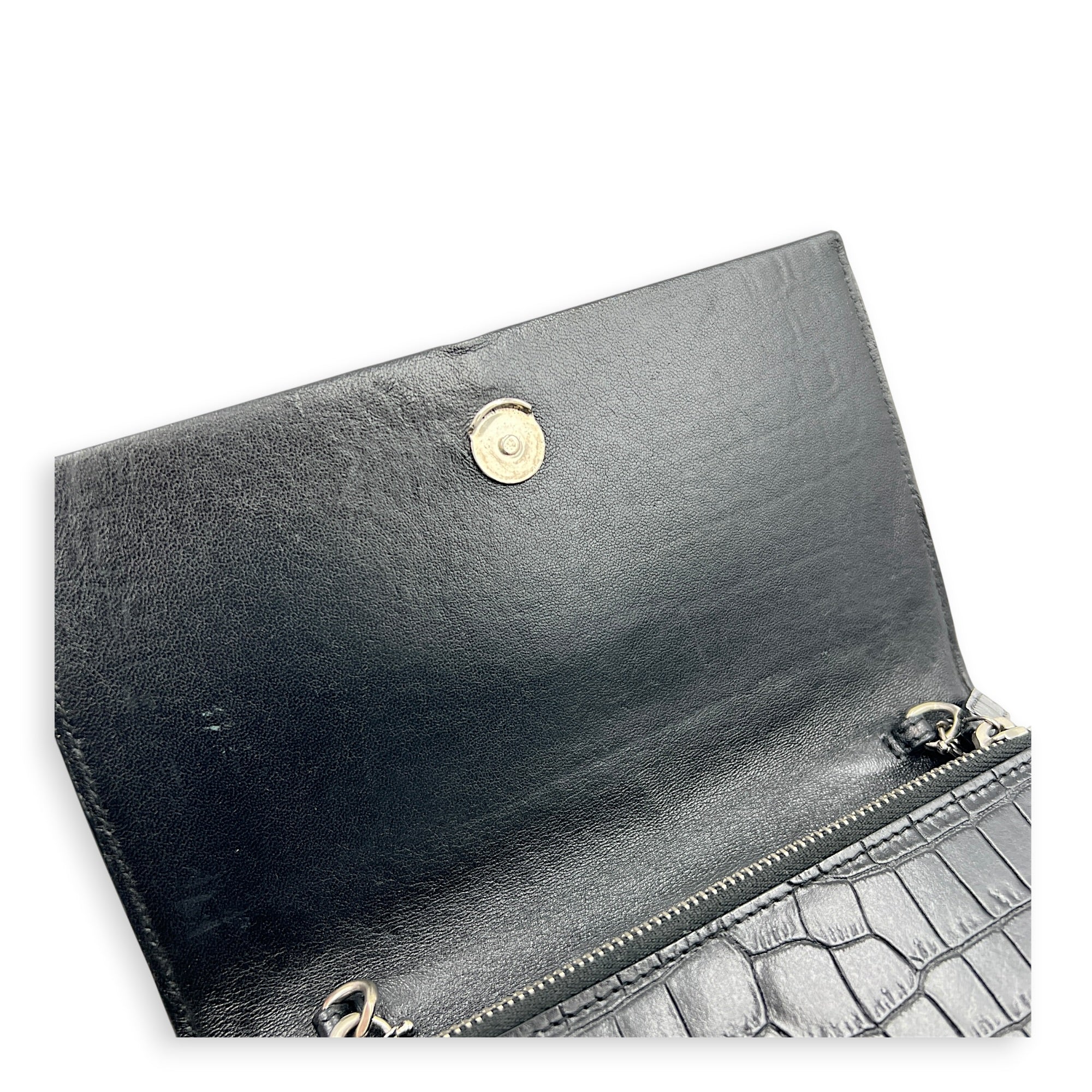 Kate Tassle Wallet On Chain Noir in Crocodile Embossed Calfskin, Silver hardware