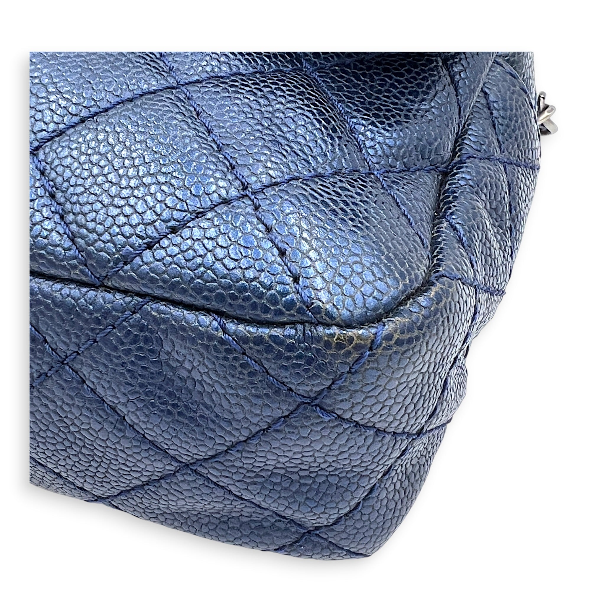 Easy Flap Blue Shoulder Bag in Caviar Leather, Ruthenium hardware