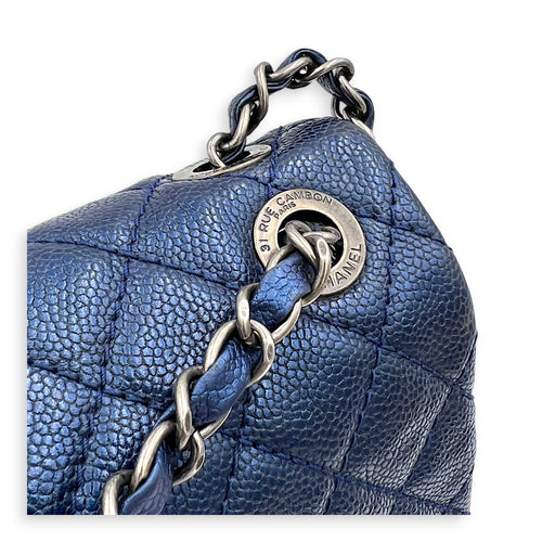 Easy Flap Blue Shoulder Bag in Caviar Leather, Ruthenium hardware